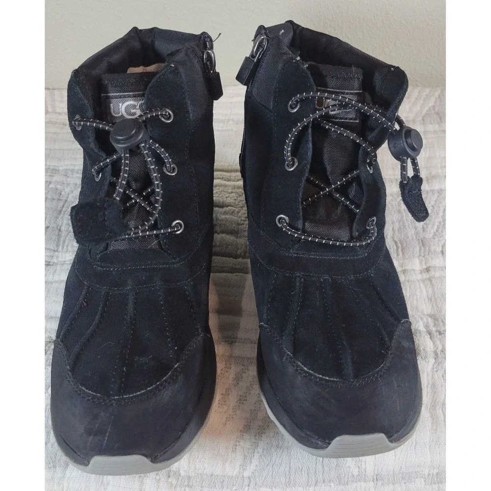 UGG Kids Turlock WP Boots 5 Big Kid –‎ Waterproof Suede 200g Insulate